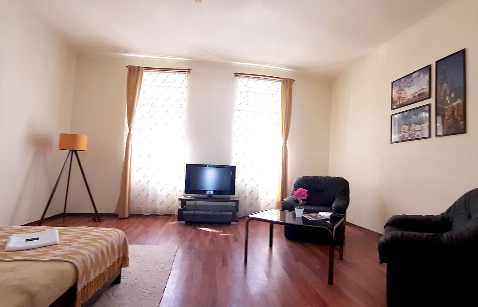 Apartment Three Rivers - Private Free Parking, Self Check-in